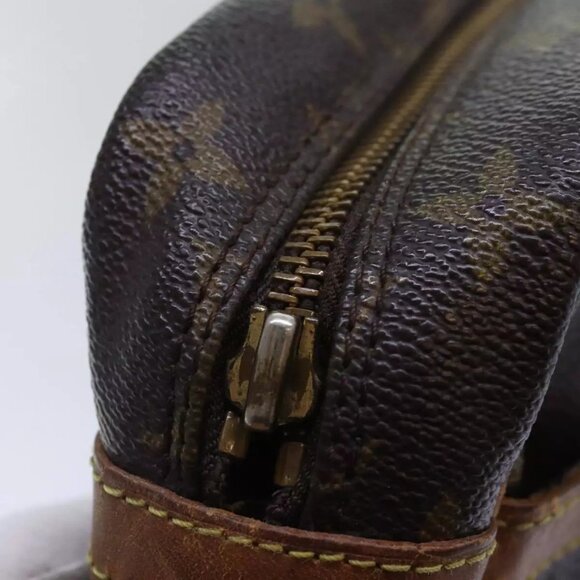 LOUIS VUITTON Monogram Compiegne 28 Clutch Bag - Picture 8 of 15